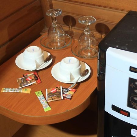 Narwastu Hills Hotel Tomohon Екстериор снимка
