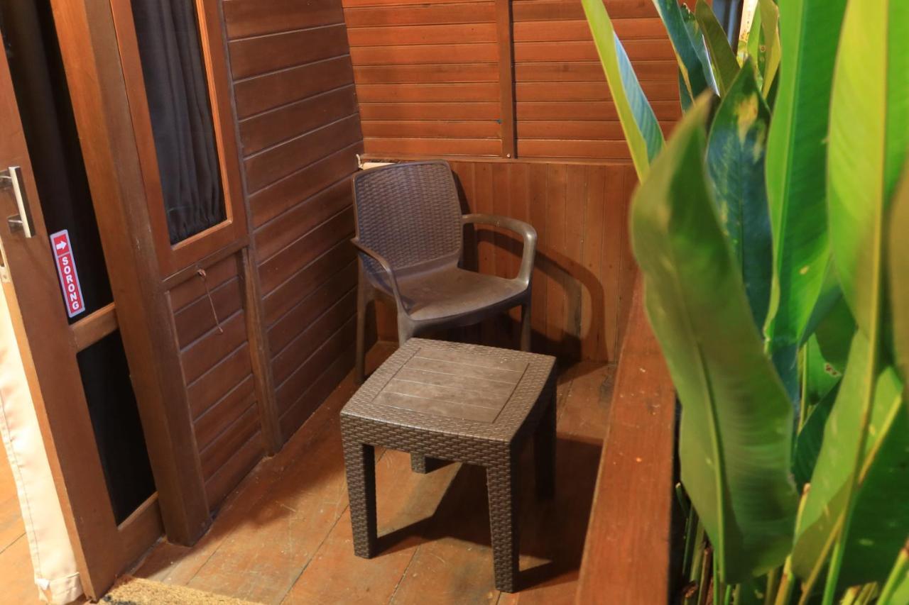 Narwastu Hills Hotel Tomohon Екстериор снимка